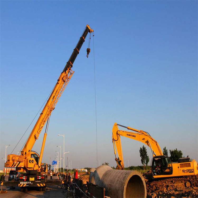 新华挖机用吊车怎么吊